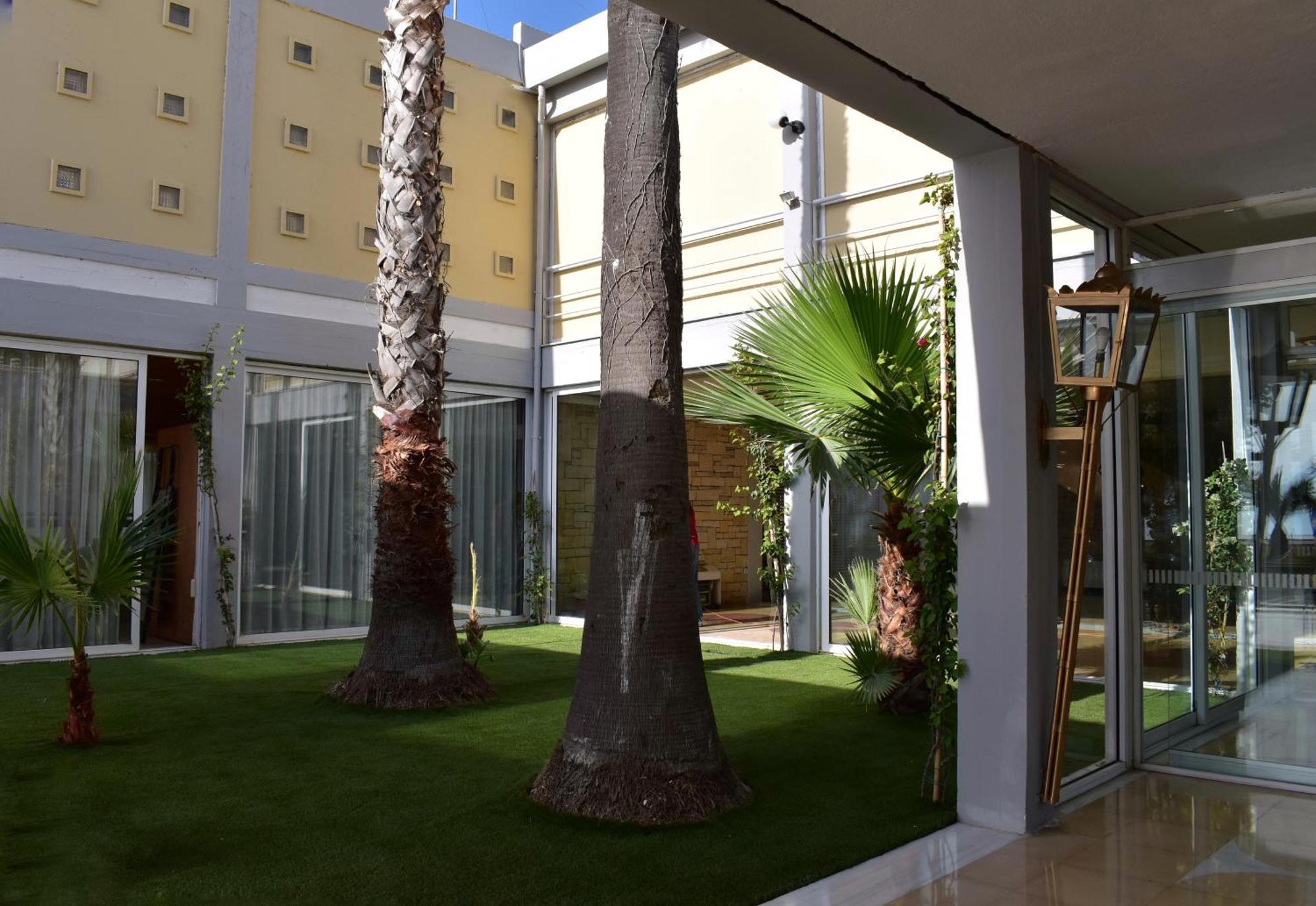 Hotel Theoxenia Missolonghi Екстер'єр фото