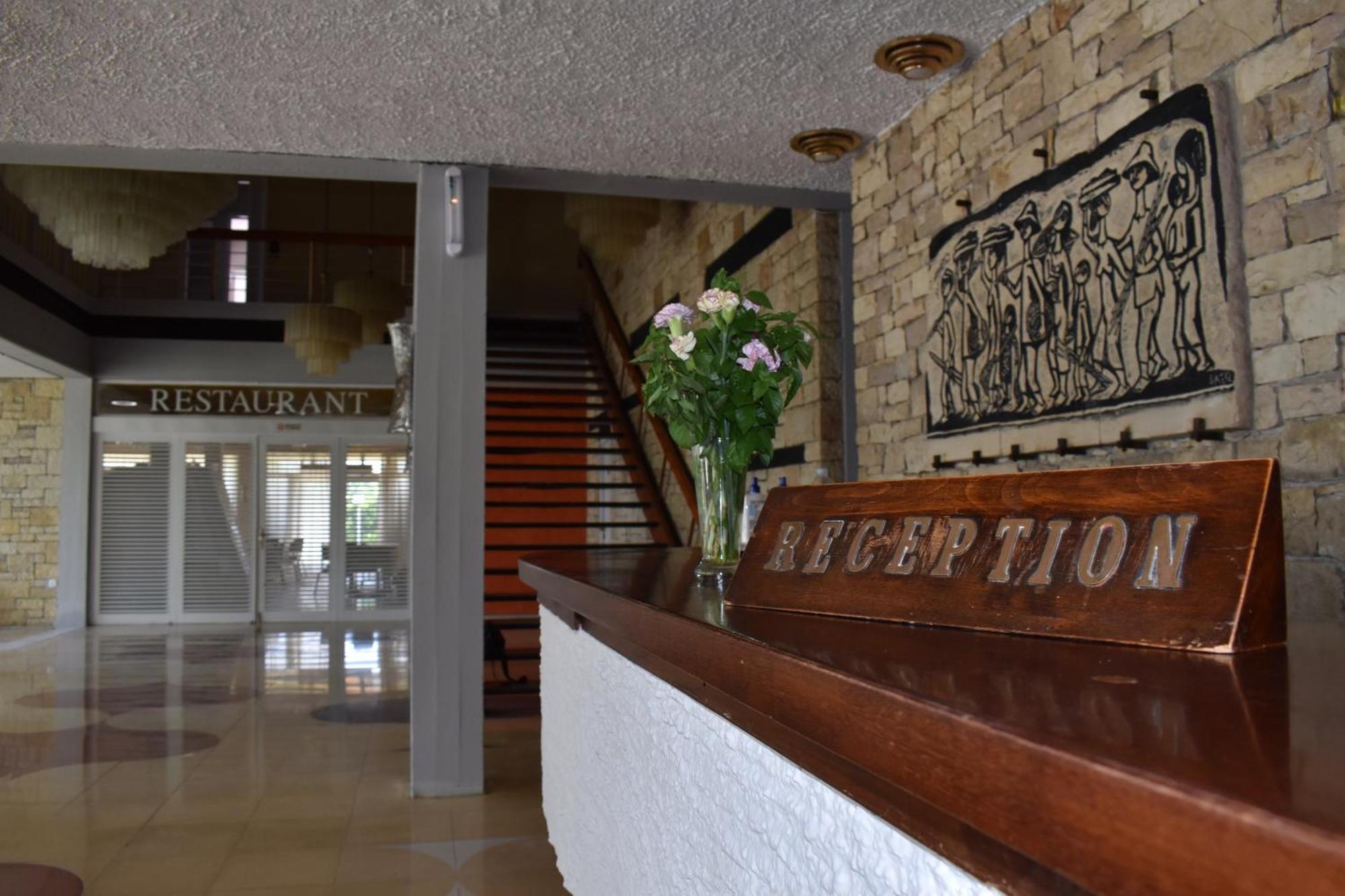 Hotel Theoxenia Missolonghi Екстер'єр фото