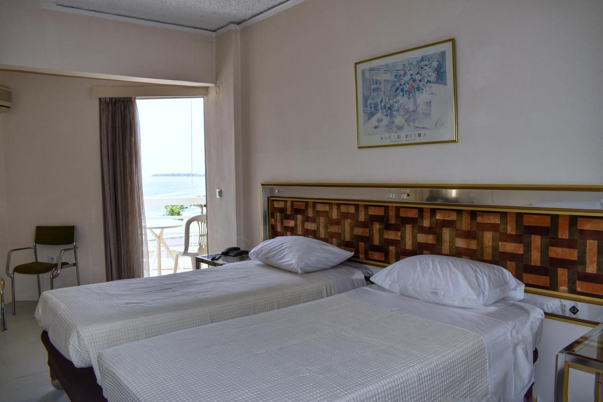 Hotel Theoxenia Missolonghi Екстер'єр фото